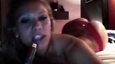 Cute Young Amateur Web Cam Girl Masturbates With Her Toy
