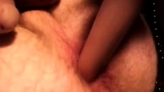 Sissy boy gapes his ass until he cums