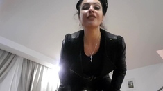 Amateur super hot brunette masturbating 3 mp4