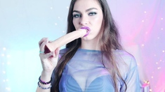 Kendall Jenner webcam solo look alike masturbation