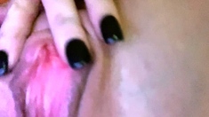Amateur Close Up Squirting Masturbation