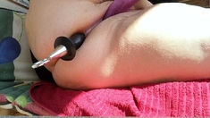 Close up MILF masturbation
