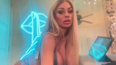 Mom amateur webcam pussy masturbate