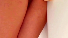 Amateur Webcam Cute Teen Plays Solo with Big Dildo