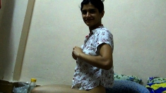 Indian Desi girl webcam nude