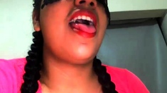 Preggo Hoe Amateur Finger Fucks Herself In Hot Fetish Solo