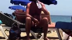 Str8 spy daddy bear at the beach